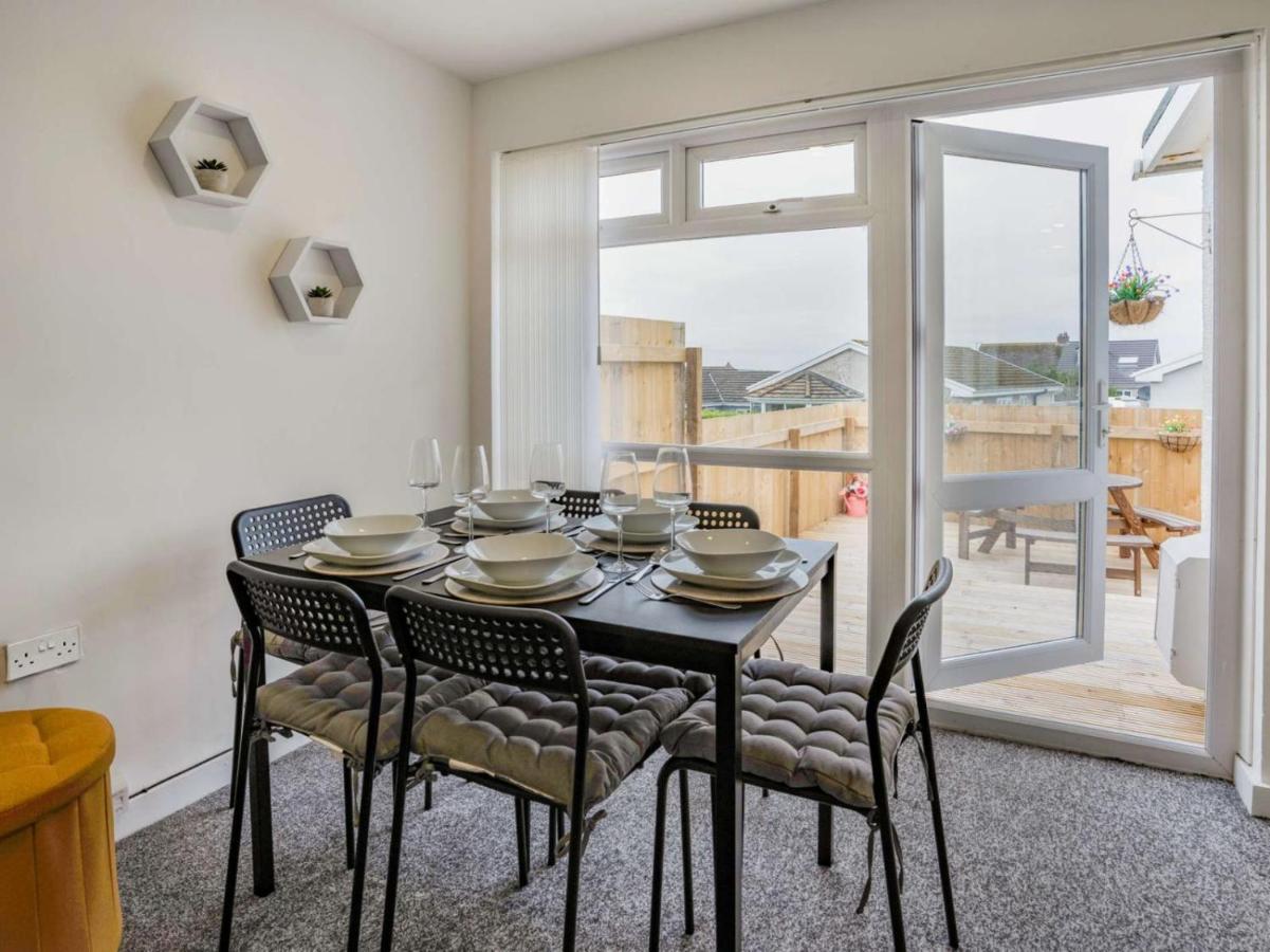 3-Bed 5-6 Berth Modernised Bungalow! 텐비 외부 사진